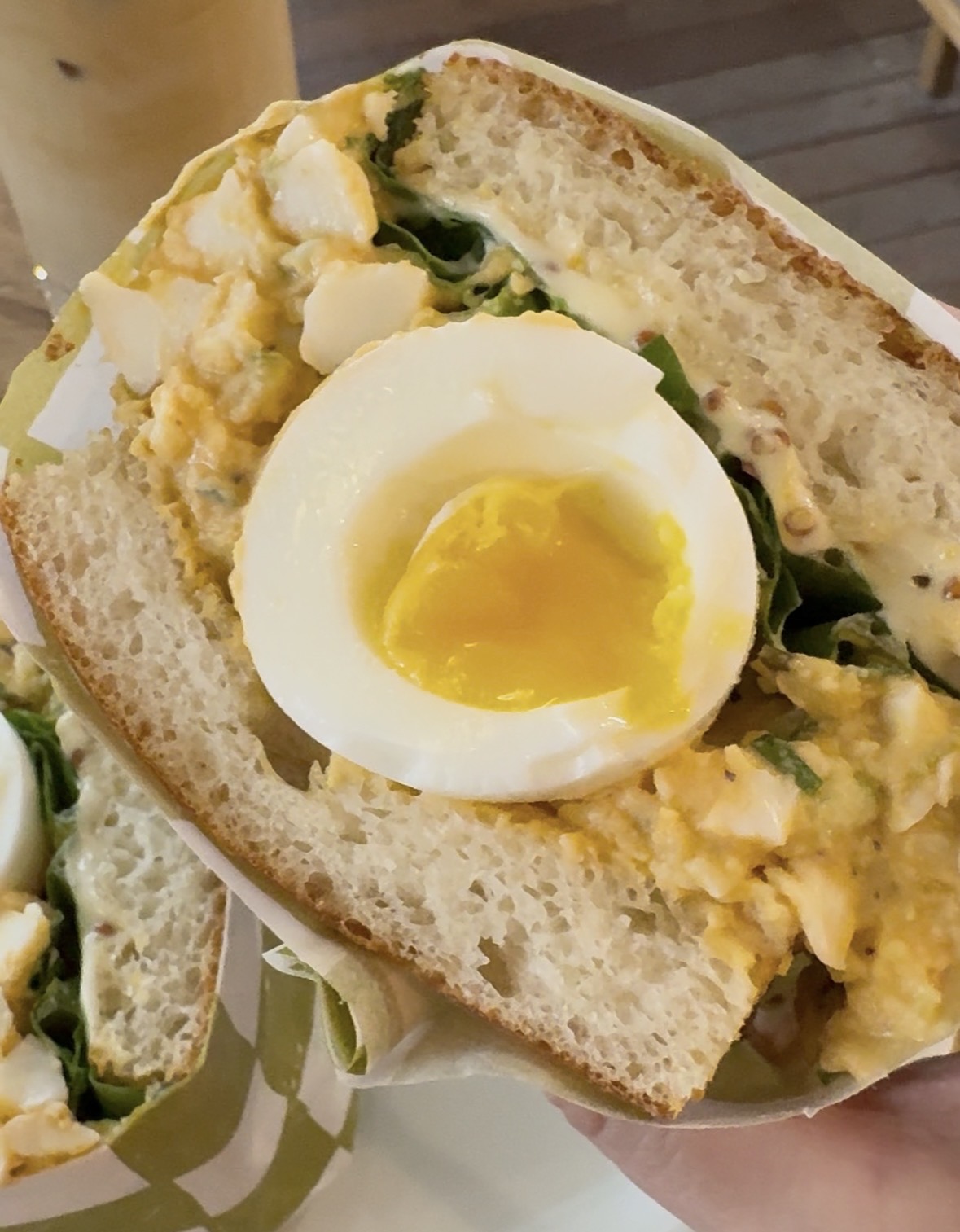 エッグマヨサンドイッチ