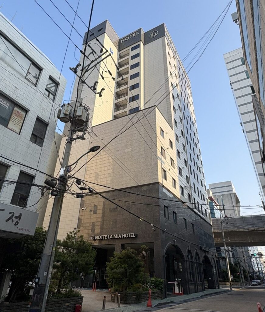 ノッテ ラ ミア（釜山）の外観（通りからの様子）